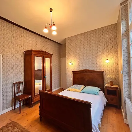 Holiday home La Maison De Charles Montauban
